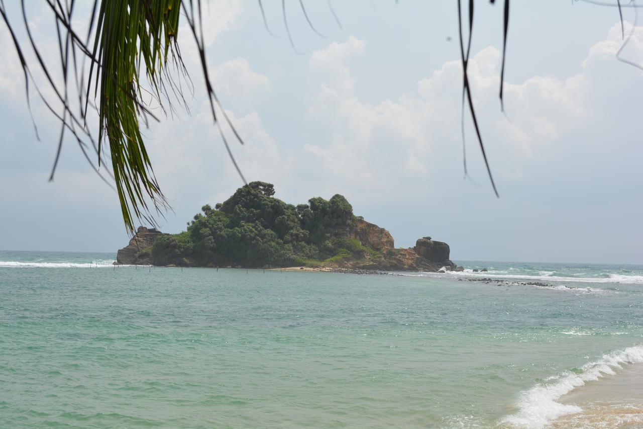 Sayurima Beach Hotel อาฮานกามา ภายนอก รูปภาพ