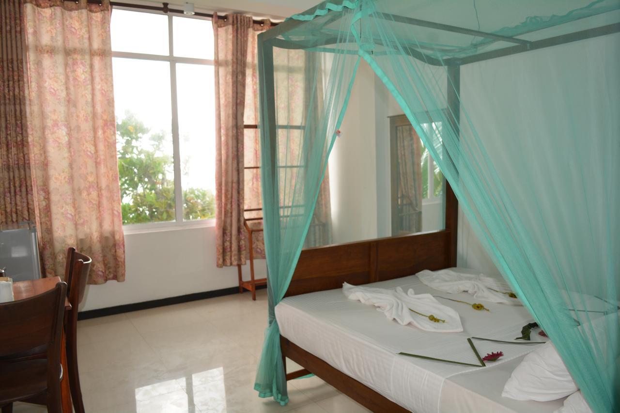 Sayurima Beach Hotel อาฮานกามา ภายนอก รูปภาพ